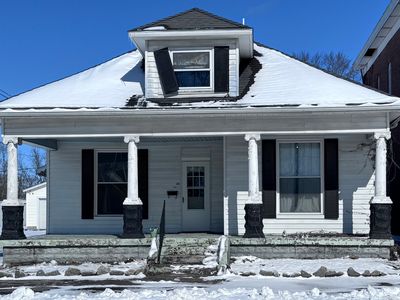 214 E Mulberry St, Westport, IN, 47283