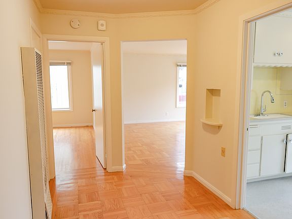 5th image of 1500 12th Ave APT 1