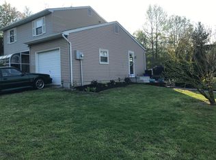 321 Retreat Rd, Southampton, NJ 08088