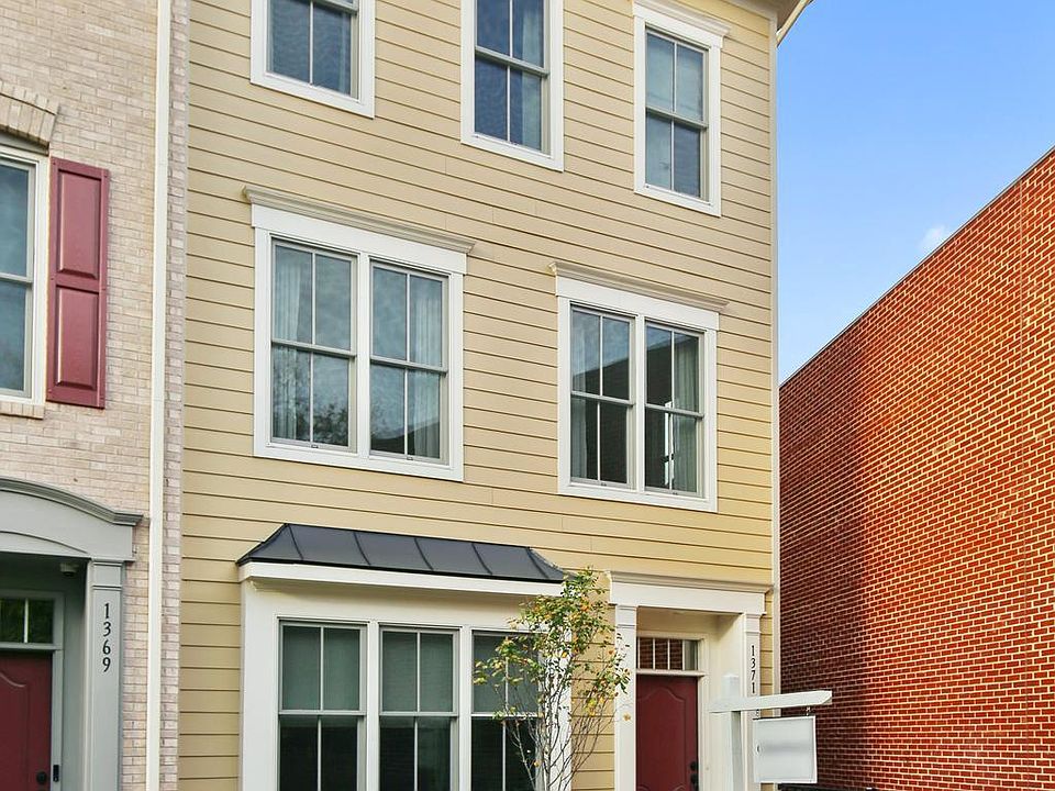 1st image of 1371 Powhatan St