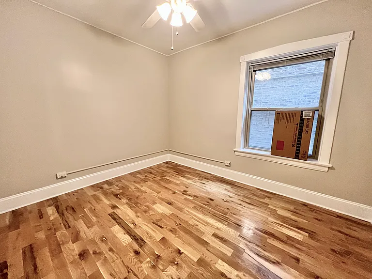 1461 W Catalpa Ave #1 — Photo 17