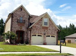 17153 Palm Ridge Dr, Biloxi, MS 39532