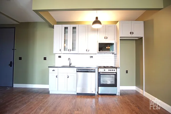 Rented by Lofts and Flats LLC | media 26