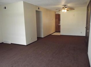 12415 E 43rd St S APT 5, Independence, MO 64055