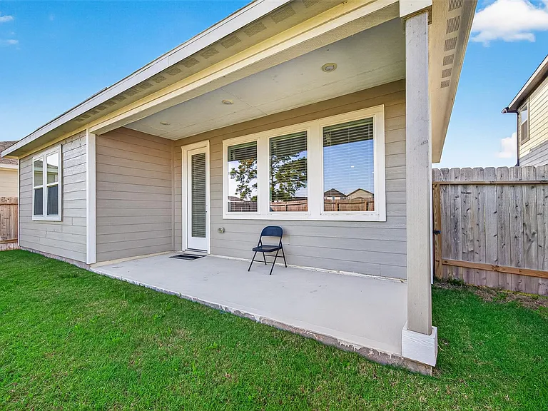 7619 Rainflower Field Dr — Photo 44
