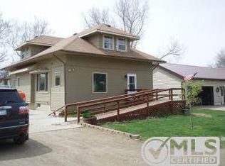 741 Maple Ave SE, Wolsey, SD 57384