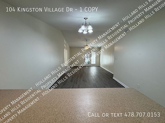 4th image of 104 Kingston Village Dr #1