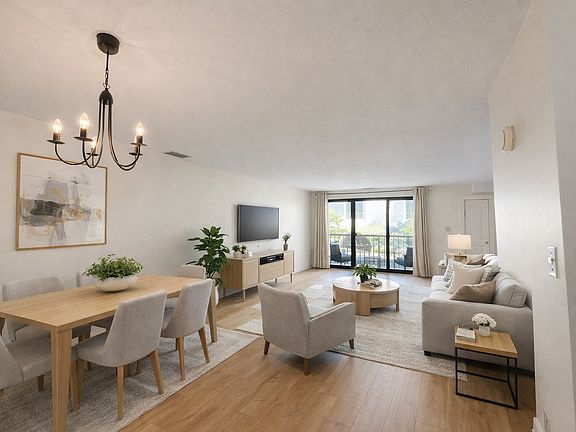 3rd image of 1600 Massachusetts Ave APT 303