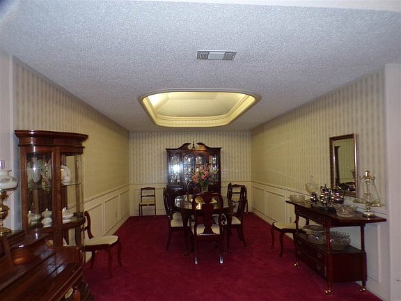 5th image of 26 Pebble Creek Dr S