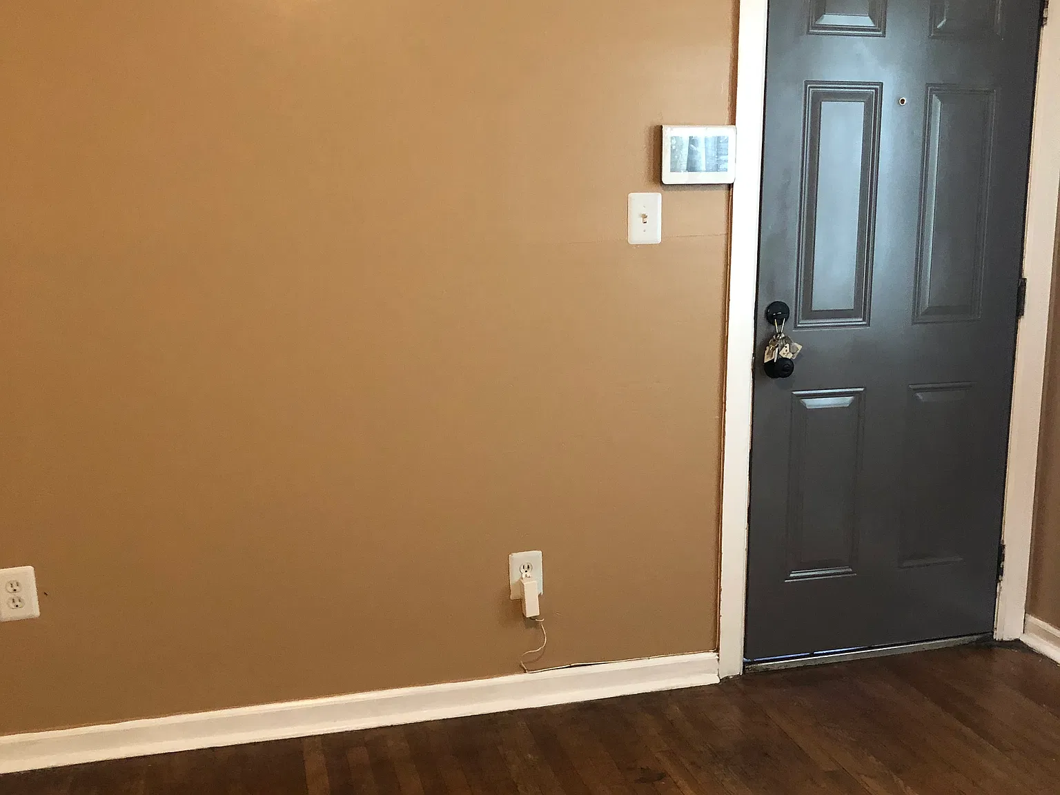 2 bed, 850 sqft, $1,300 — Photo 4