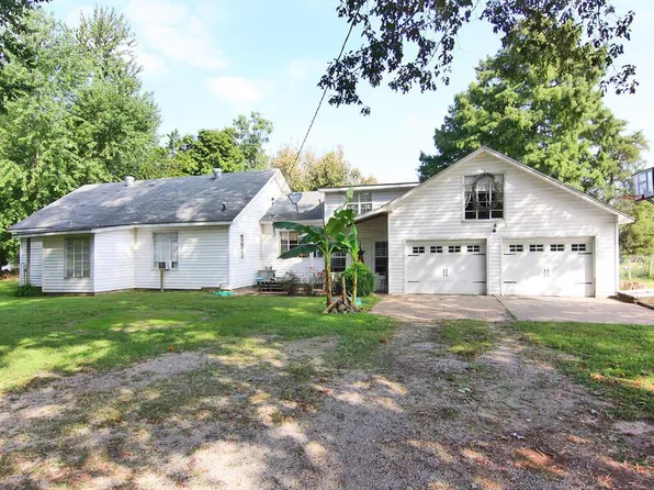 19079 W Old Highway C, Advance, MO 63730