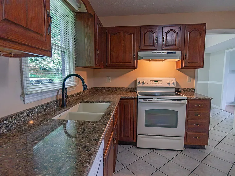 306 Boring Chapel Rd — Photo 14