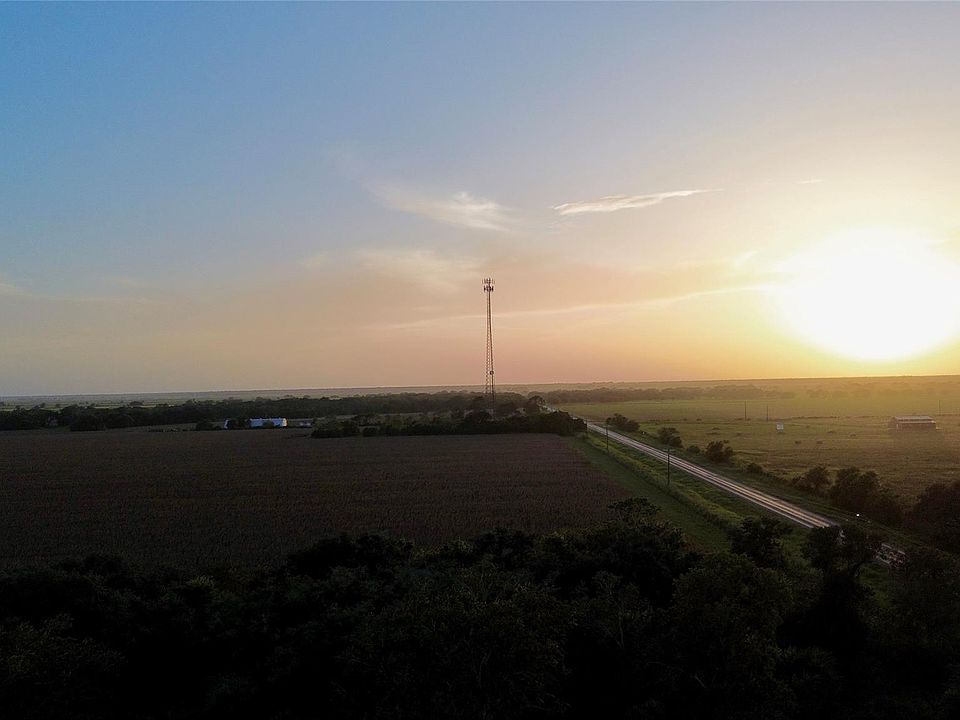 1st image of 9647 Fm 1300 Rd