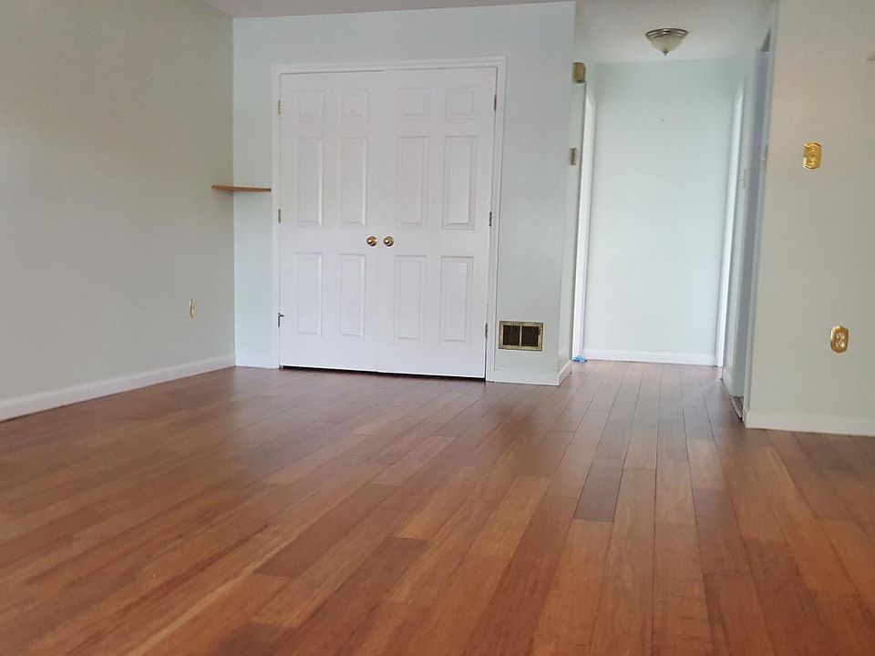 1st image of 2417 Avenue P #2