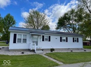 711 S Madison St, Nappanee, IN 46550