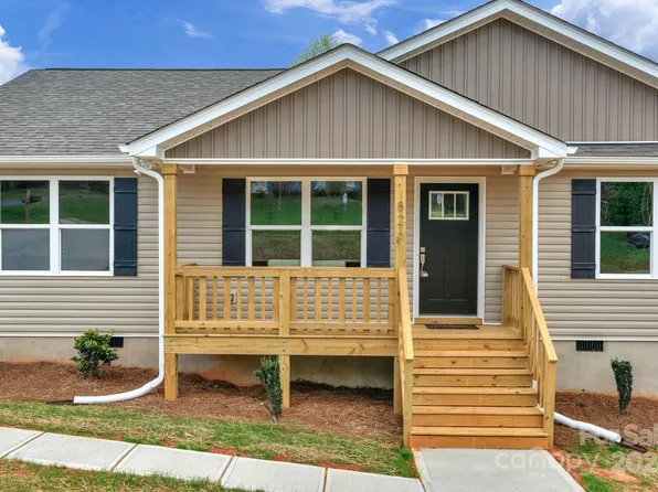 826 Cabaniss Dr, Shelby, NC 28150