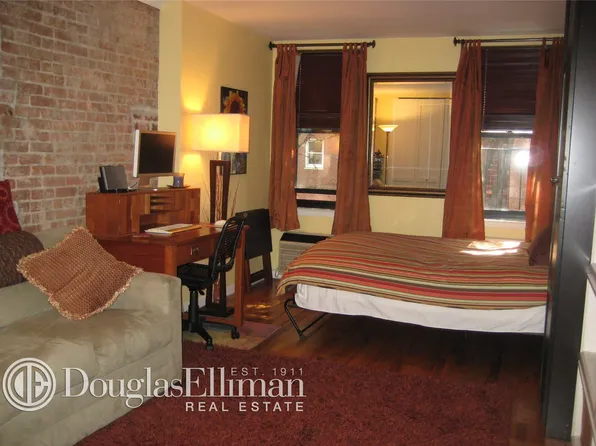 315 W 55th St APT 3D, Manhattan, NY 10019