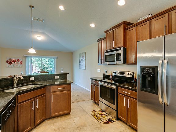 2nd image of 2514 Sir Galahad Dr