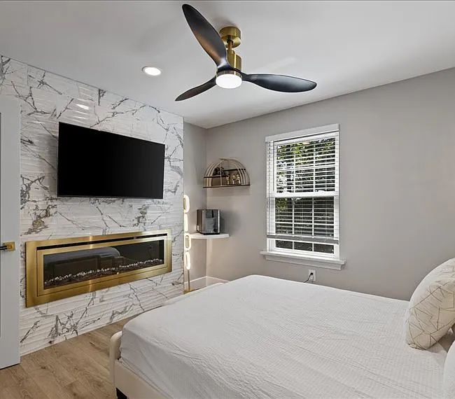 2875 Madeira Ct — Photo 2