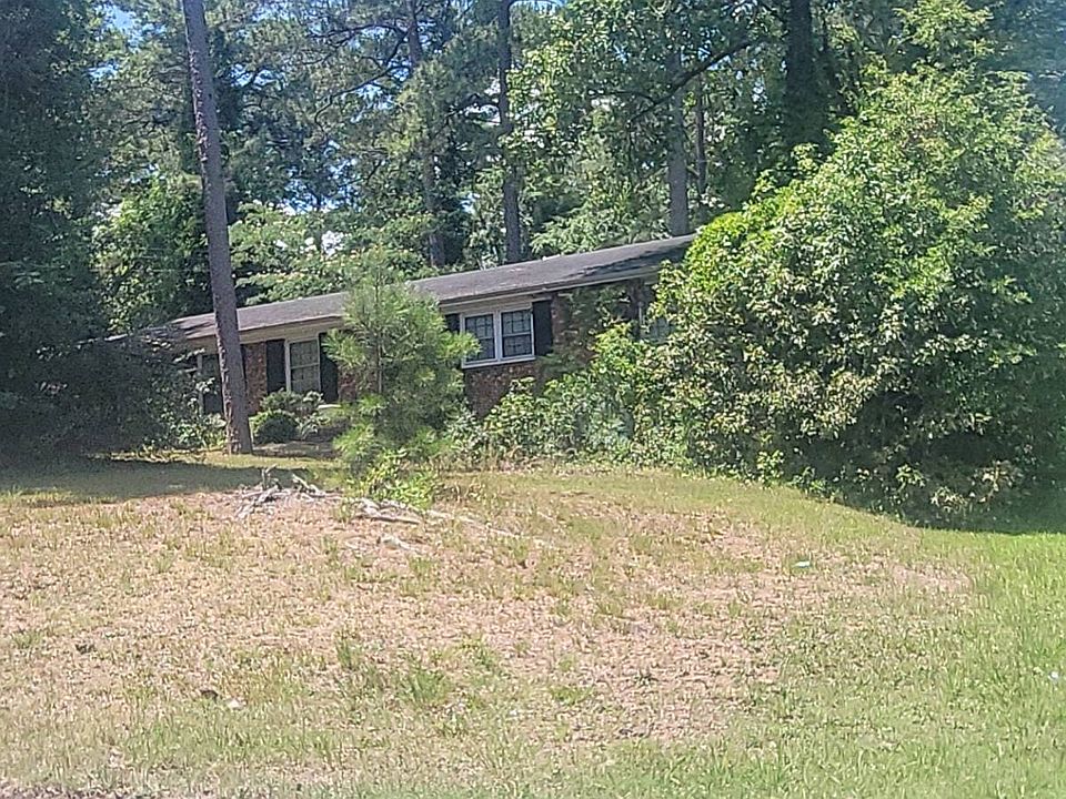 2nd image of 130 Luther Rd