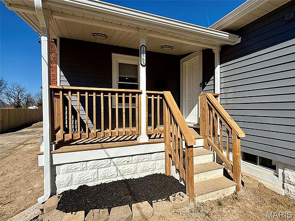 2nd image of 10563 Decker Ave