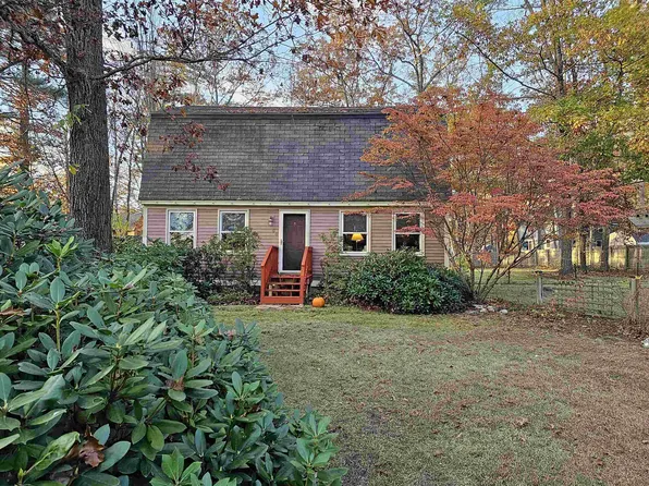 60 Evergreen Avenue, Franklin, NH 03235