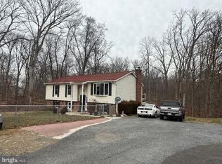 2308 Old Fort Hills Dr, Fort Washington, MD 20744