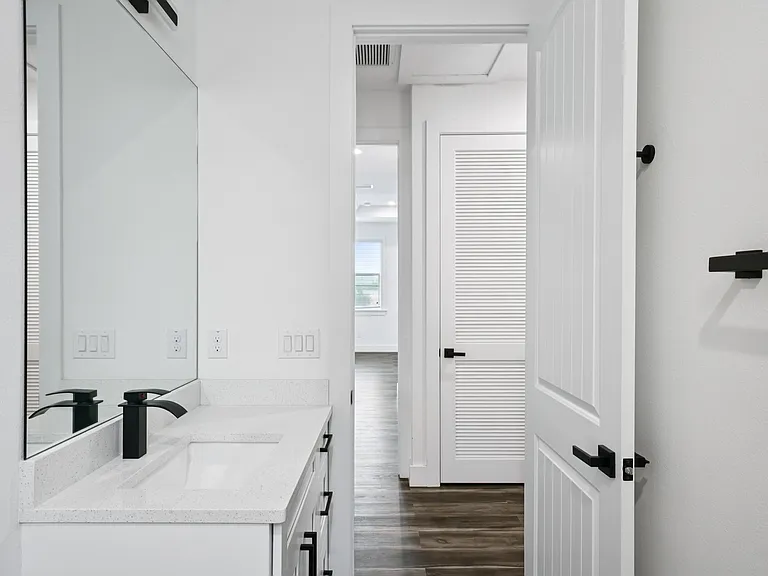 328 W Frierson Ave #1 — Photo 45