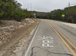 37 Park Cir #30-34, Pipe Creek, TX 78063
