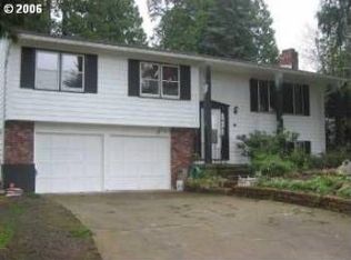 810 SE 212th Ave, Gresham, OR 97030