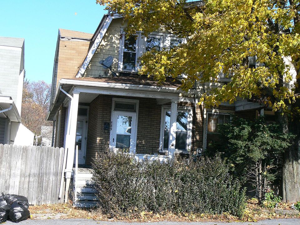 1st image of 539 W Oak St