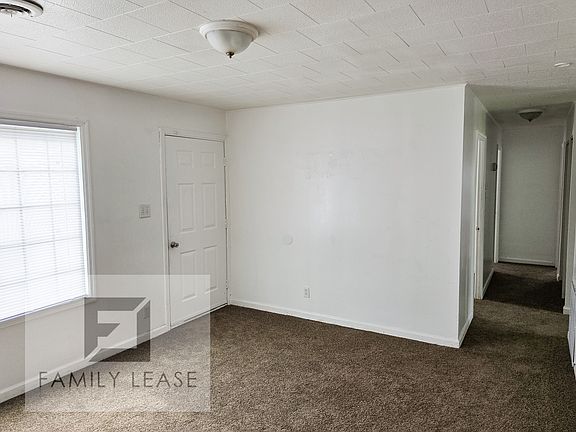 3rd image of 515 Saint Barbara Ln