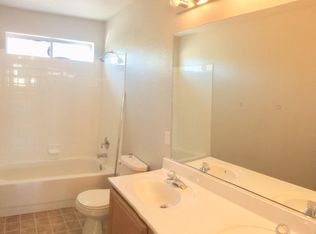 811 Happy Sparrow Ave, Henderson, NV 89052