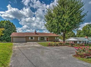 441 Broyles Ln, Bristol, TN 37620