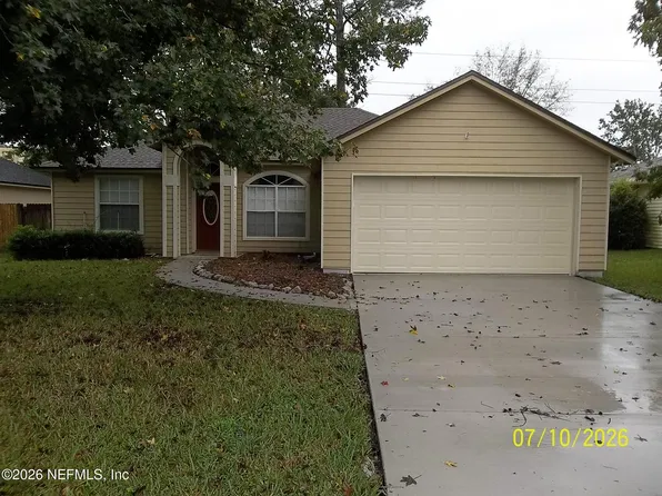 2921 College Park Dr, Middleburg, FL 32068