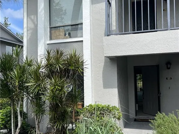 1207 Commonwealth CIR #B-101, NAPLES, FL 34116