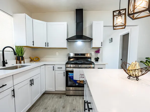 3210 W GARFIELD Street, Phoenix, AZ 85009