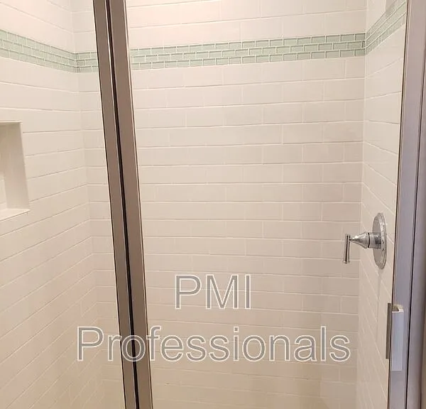 512B Eastboro Dr — Photo 8