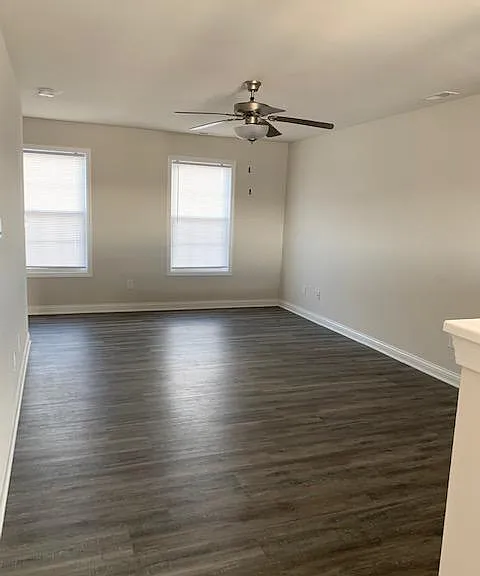 547 Claire Pl #547 — Photo 9