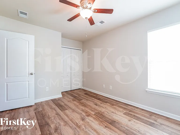 134 Coosawatchie St — Photo 12