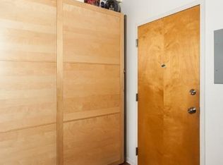 216 N Aberdeen St #605B, Chicago, IL 60607