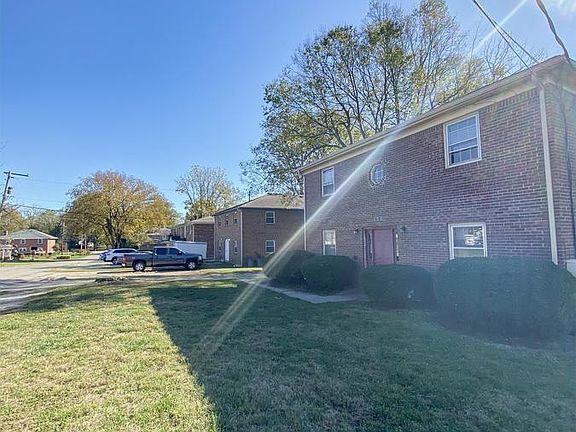 3rd image of 130 Macey Blvd