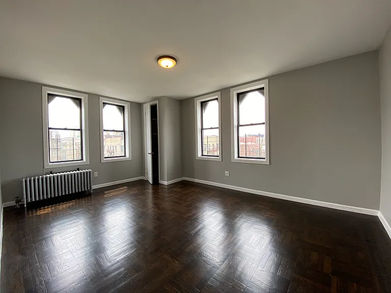 917 Ogden Ave #5AB — Photo 3