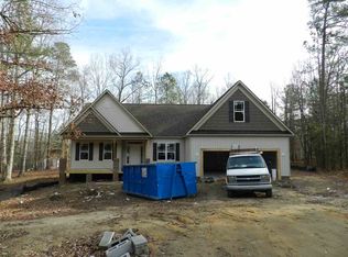8016 N Pine Shadows Dr, Garner, NC 27529