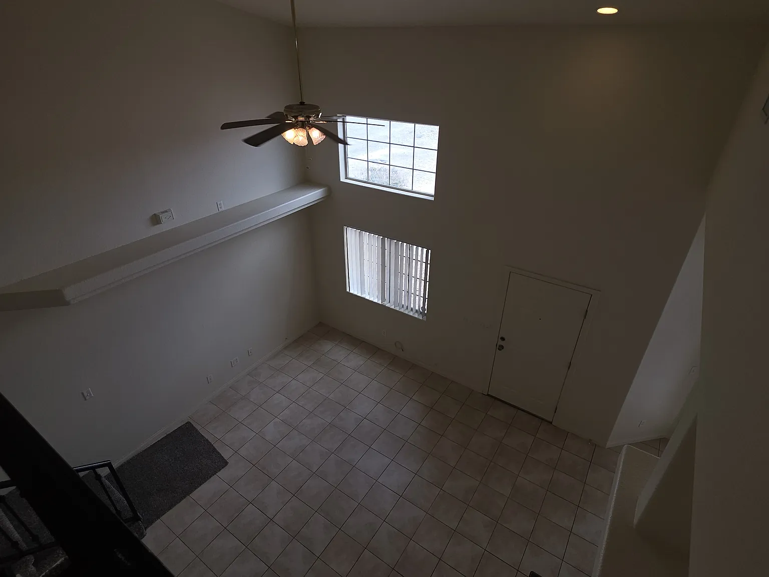 3 bed, 2.5 bath, 1500 sqft, $1,425 — Photo 3