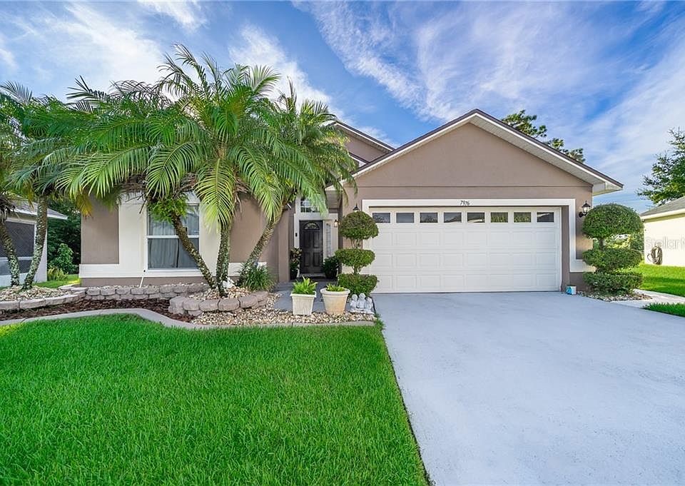 1st image of 7976 Oakstone Ct
