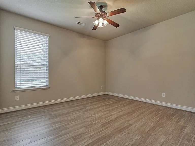 14906 Russet Bend Ln — Photo 24