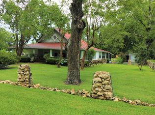 571 2nd St, Chipley, FL 32428