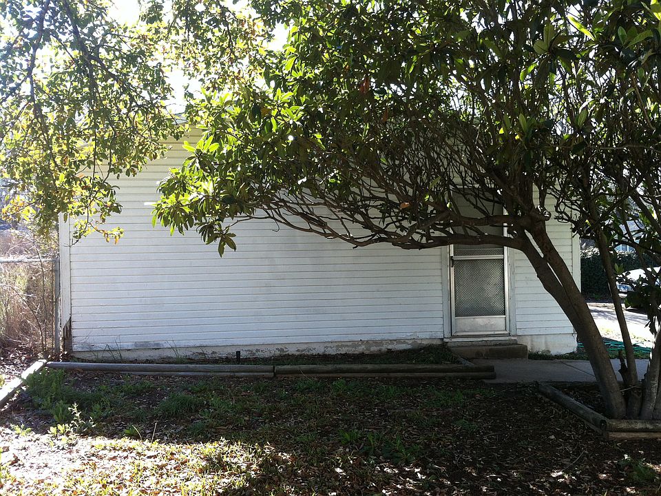 2nd image of 1844 N 15th St