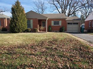 822 Pine Tree Ln, Saint Louis, MO